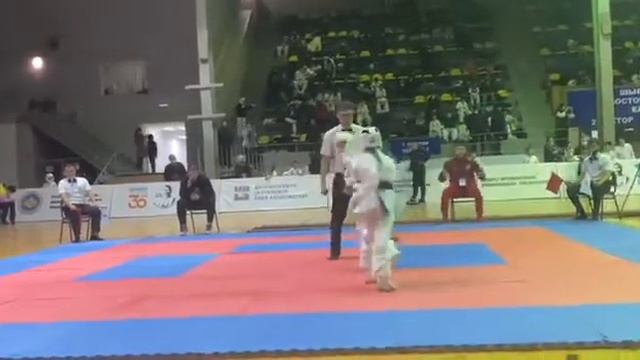 Чемпионат Казахстана по кекусинкай-кан 8 октября 2021г г Караганда Саутпаева жасмин 1 место 1 бой смотреть онлайн