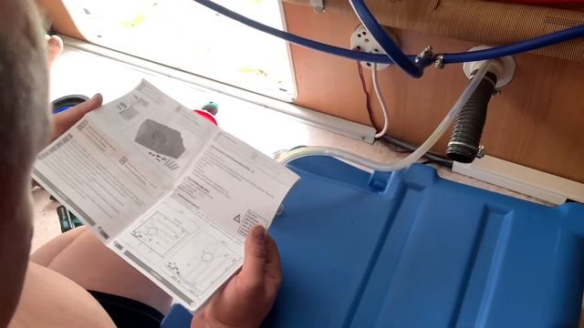 Установка бака для воды в караван смотреть онлайн