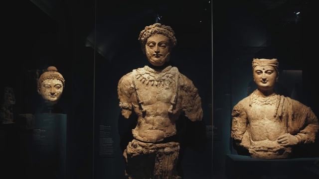 Выставка «Великолепие оазисов Узбекистана. На пересечении караванных путей» в музее Лувра смотреть онлайн