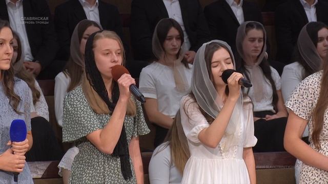 "Город мой на вершине горы стоит" - Группoвое пение смотреть онлайн