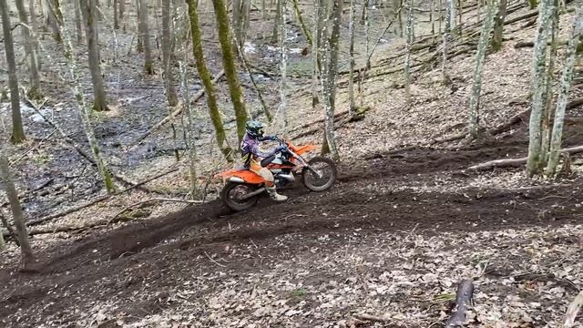 Эндуро знакомство с Копылем! Апрель 2022. смотреть онлайн