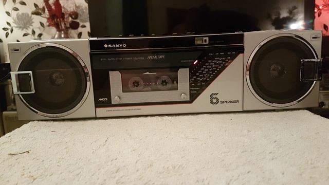 Sanyo M7735 Stereo Mini - November 2017 смотреть онлайн
