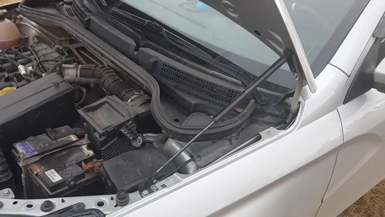 ЛАДА ВЕСТА СТОИТ ЛИ УСТАНАВЛИВАТЬ ГАЗОВЫЕ УПОРЫ КАПОТА? смотреть онлайн