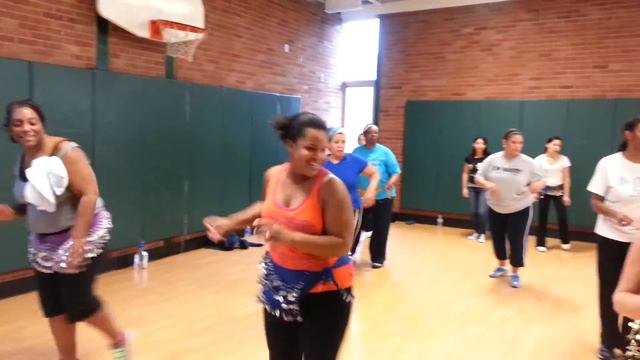 Zumba with Elaine смотреть онлайн