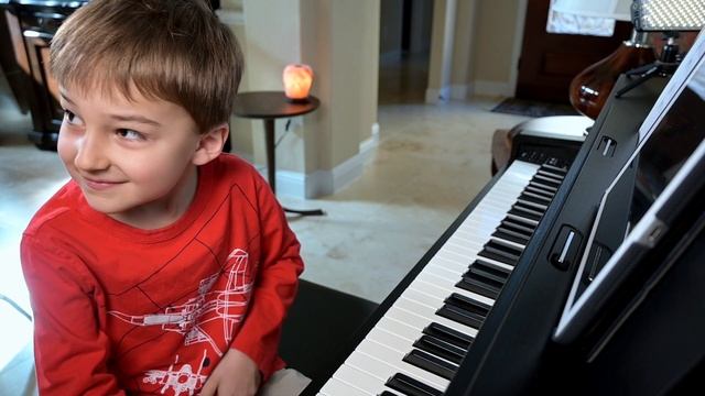 6-Year Old // Learning to Play "Dance Monkey" ♪ Piano ? by Tones and I // My First Try смотреть онлайн