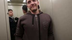 ЗАСТРЯЛИ НОЧЬЮ В ЛИФТЕ! ЛИФТ ОБЕСТОЧЕН! ДИСПЕТЧЕР НЕ СЛЫШИТ!