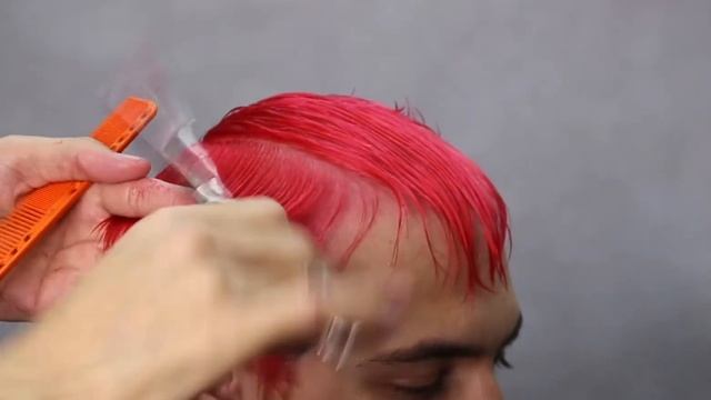 Трендовая мужская стрижка 2021 "Mullet" с окрашиванием/ Trendy mens haircut "Mullet" with coloratio смотреть онлайн