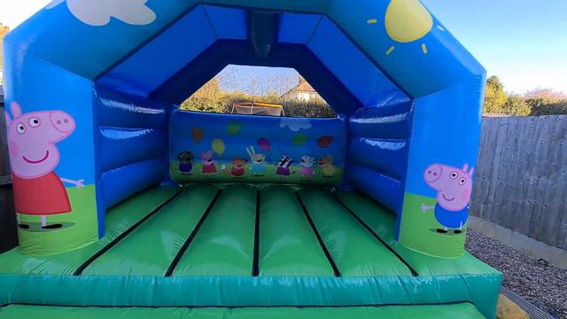 12x15 Peppa Pig Bouncy Castle