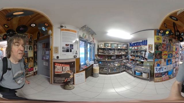 Retro Design Center in Szentendre, Hungary in VR360 (GoPro Max) смотреть онлайн