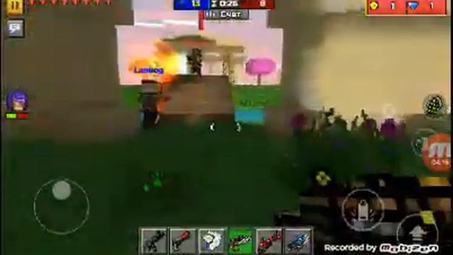 Как супер крипер играет в Pixel Guns 3D стрелялки онлайн. смотреть онлайн
