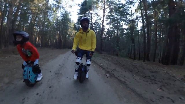 NB Z10 & KS 18Xl - Летим с Викой на дачу через лес) смотреть онлайн