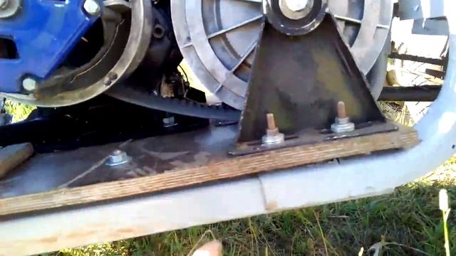 Муравей с вариатором и ДВС 15 л.с