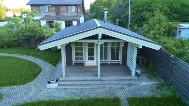 Съемка загородного дома с квадрокоптера смотреть онлайн