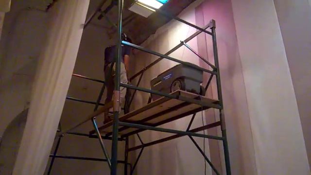 Чистка штор и портьер без съема на весу смотреть онлайн