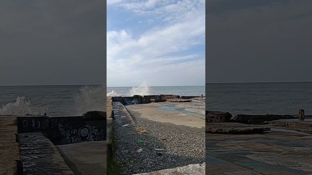 25 ноября погода в Адлере (Море бушует)! ммотрите до конца! смотреть онлайн