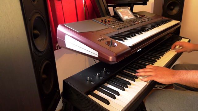 Adinek - Moment like this (Studiologic SL88 & Korg Pa1000) смотреть онлайн