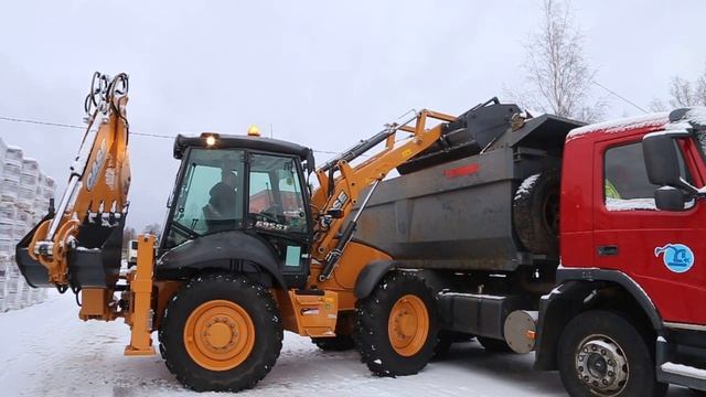 CASE 695ST - мощь и надежность