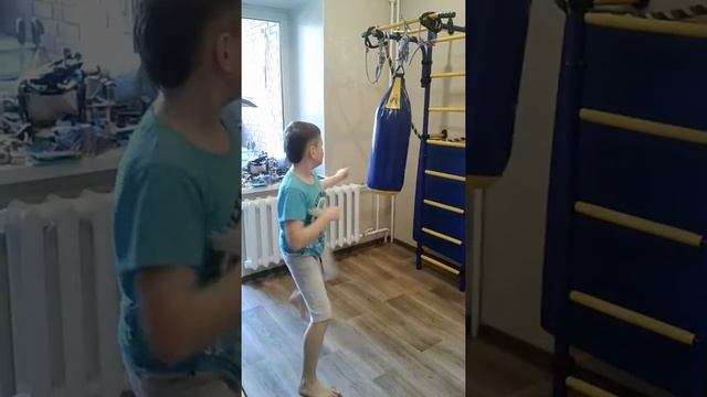 Такие упражнения можно делать по карате смотреть онлайн