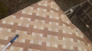 Стелю линолеум на крышу своего домика!!!