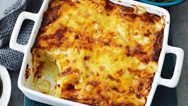 Мясо «по французски» на новый лад, которое станет еще сытнее