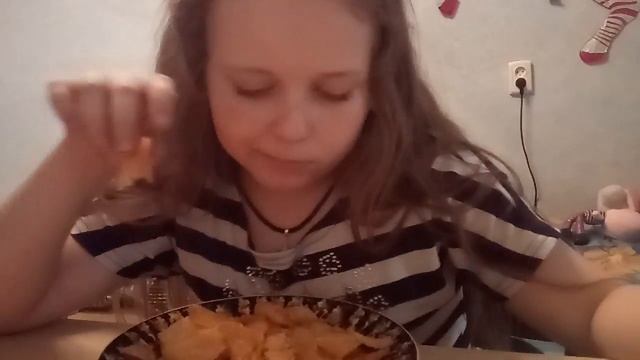 ЧЕЛЛЕНДЖ ЕМ ЧИПСЫ ПОПРОБУЙ НЕ ЗАПИВАТЬ Часть 2