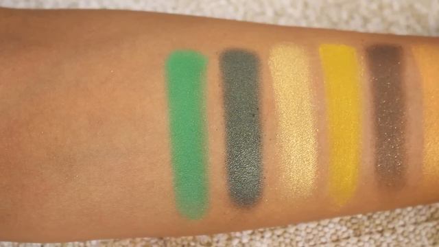 BRUSH SWATCHES | Urban Decay Full Spectrum Palette смотреть онлайн
