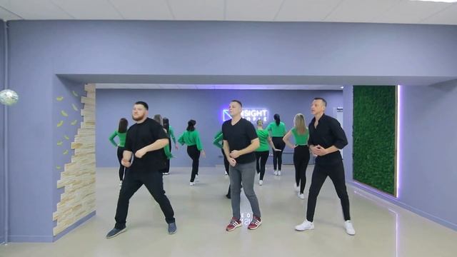 Бачата женский стиль Екатерина Мантухова смотреть онлайн