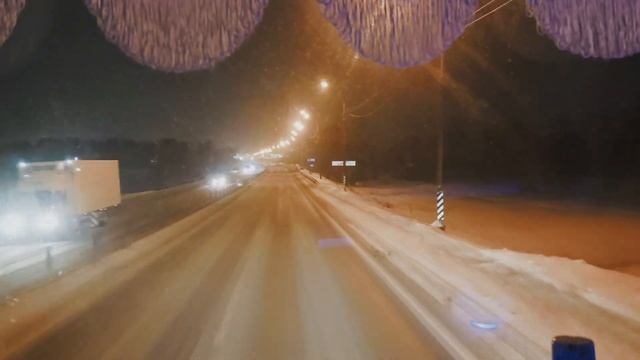 Тонар промахнулся на весы .Цкад не чищен гололёд ,Коломна, снег не убирают , холодильник починил . смотреть онлайн