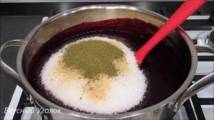 Обычная СМОРОДИНА заменит кетчуп! Острый соус из смородины - простой и вкусный рецепт на зиму.