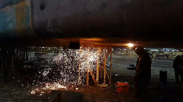 Разделка швов углерод slow-mo / galaxy s7 смотреть онлайн