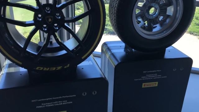 URUS - внедорожник Lamborghini и все Ламбы в одном месте!) Lamborghini museum. смотреть онлайн