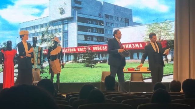 Полилингвальный комплекс “Адымнар”, постановка спектакля “Жәяүле Мәхмүт” по пьесе Мустая Карима смотреть онлайн