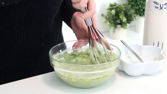 EASY Matcha Green Tea Pancakes Recipe смотреть онлайн