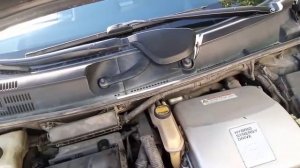 как заменить тормозную жидкость toyota prius 20 кузов