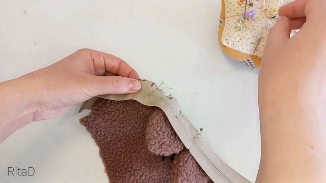 DIY/ШЬЮ ДЕТСКУЮ КОСМЕТИЧКУ #шьюсама #мастеркласс #sew #ritad смотреть онлайн