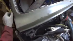 ВАЗ НИВА 21213 восстановление день 20 рамка лобового стекла часть 2