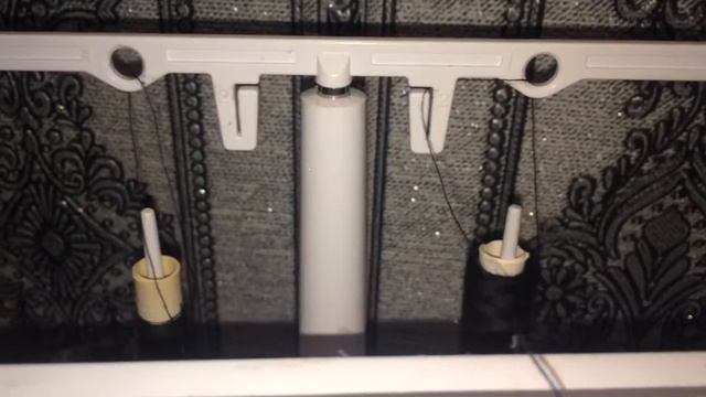 Как заправить нить в оверлок Brother смотреть онлайн