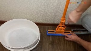 Замена насадки на швабре с двумя отжимными роликами