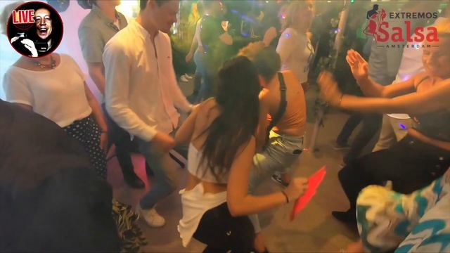 The Latin Boat XL смотреть онлайн