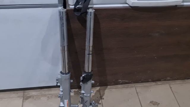 Goldwing 1800 снимаем передние перья