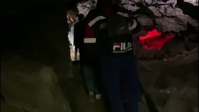 КУНГУРСКАЯ ПЕЩЕРА.ДОРОГА И ПРОГУЛКА ПО ПЕЩЕРЕ.ВЫХОДНЫЕ.1 ЧАСТЬ. смотреть онлайн