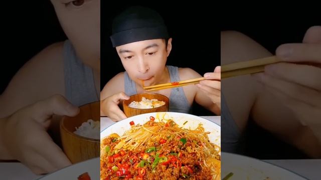 Spicy Flammulina velutipes‼ ️Crispy Pork Belly смотреть онлайн