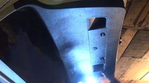 VW touran. Замена замка багажника.