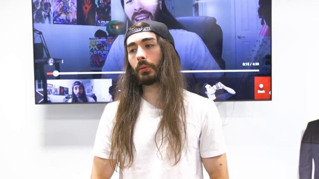 When your friends steal your entire personality смотреть онлайн