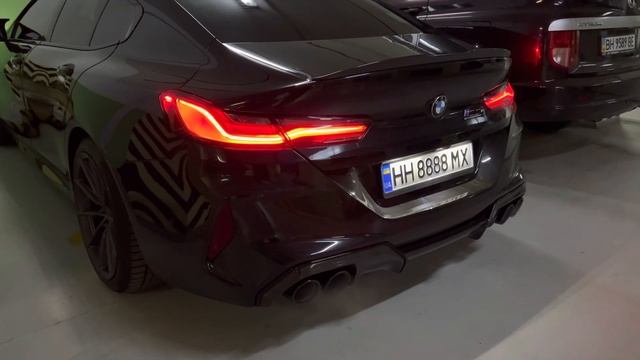 Cold Start BMW M8 Competition Gran Coupe. Холодный старт BMW M8 Competition