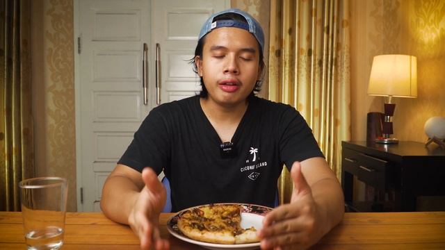 PIZZA HUT KELUARIN PIZZA RENDANG! KOK MALAH JADI KAYAK MAKANAN TIMUR TENGAH ?! - Beef Rendang Pizz смотреть онлайн