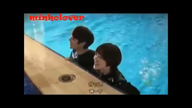 SHINee's Minho Laughing..Very Funny