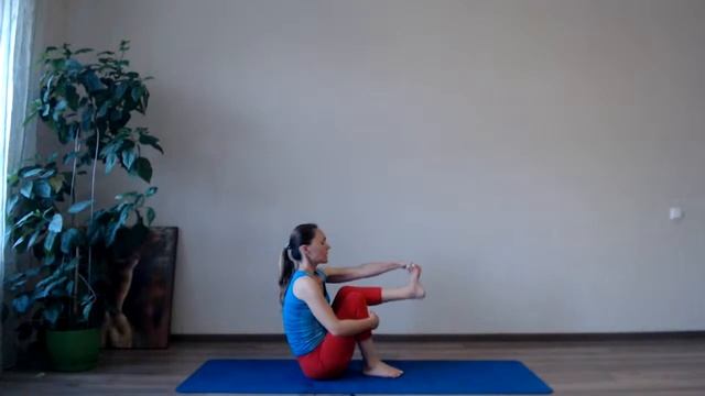 Простая ЙОГА для начинающих смотреть онлайн