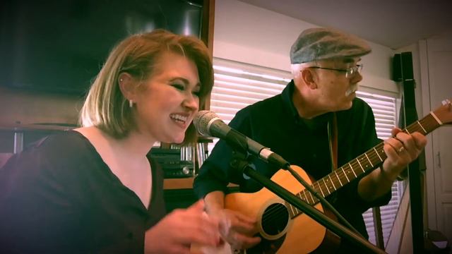 Lauren & Tinto Medley смотреть онлайн