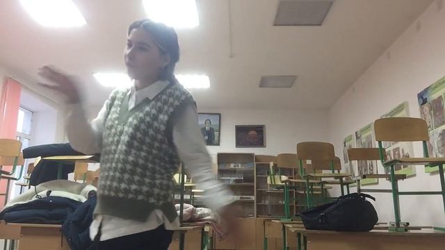 мы рисуем плакат,на день здоровья/динара подняла наркас?/ смотреть онлайн